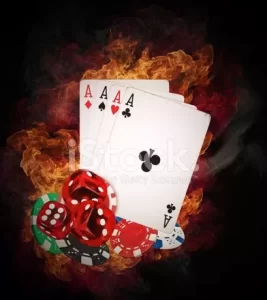 梭哈扑克是赌场中备受欢迎的经典扑克游戏之一